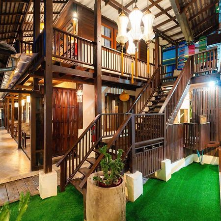 צ'יאנג מאי Rompo Boutique Hotel מראה חיצוני תמונה